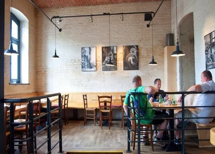 Готель Fabrik 3*