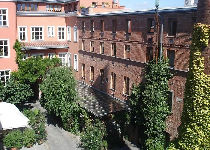 Готель Fabrik Відень